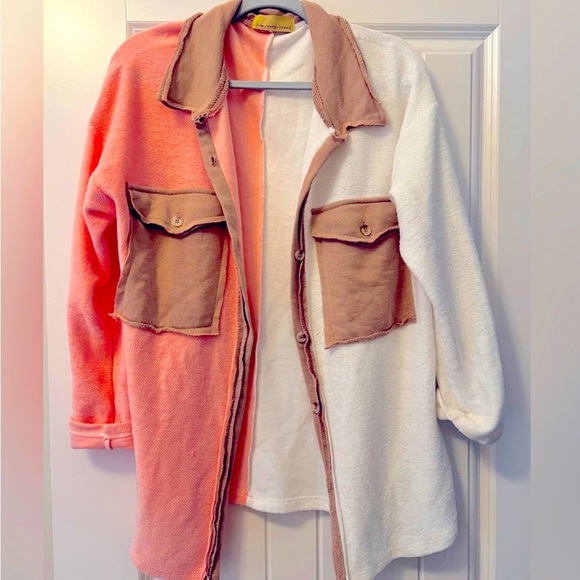 Lizard Thicket oversized Colorblock Shacket - Picture 3 of 5